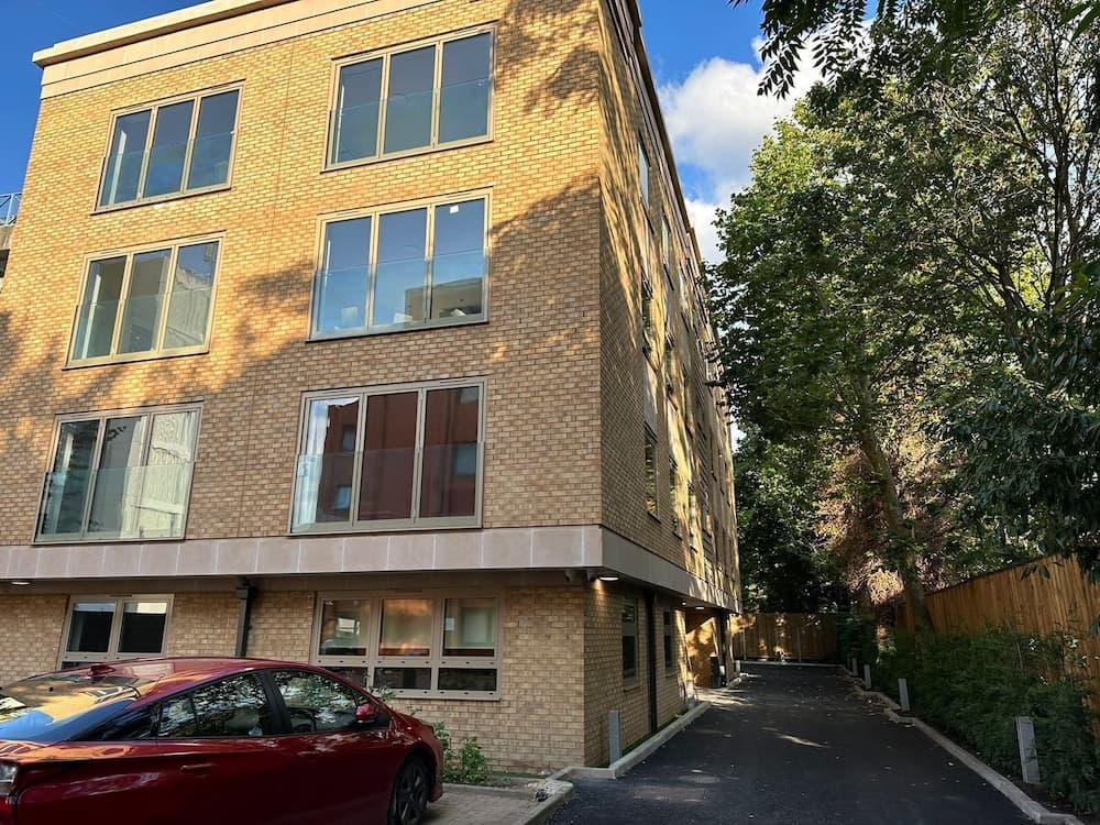 Konaklama yerinin ön cephesi