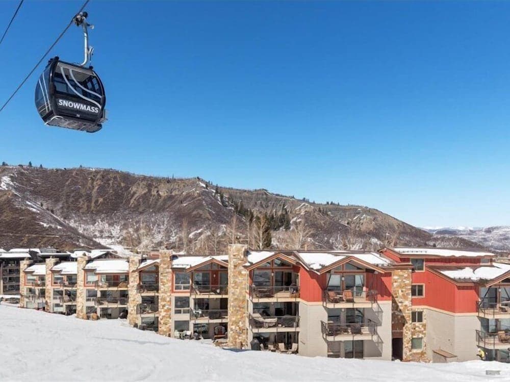 The Enclave at Snowmass by Frias