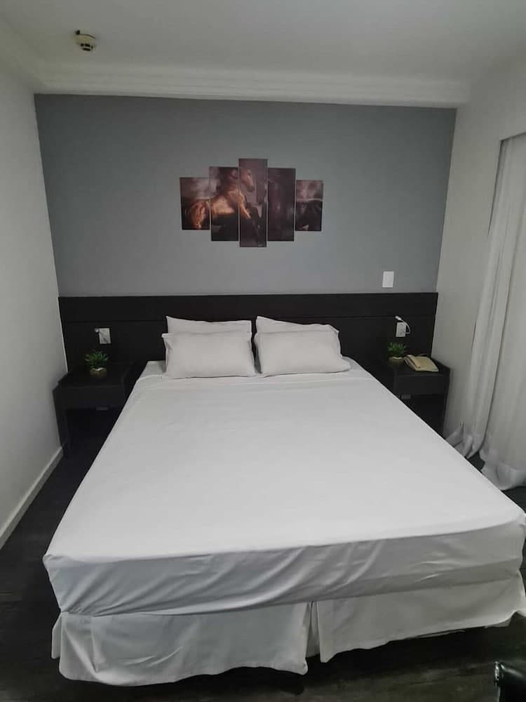 Suites Pampulha Hotel