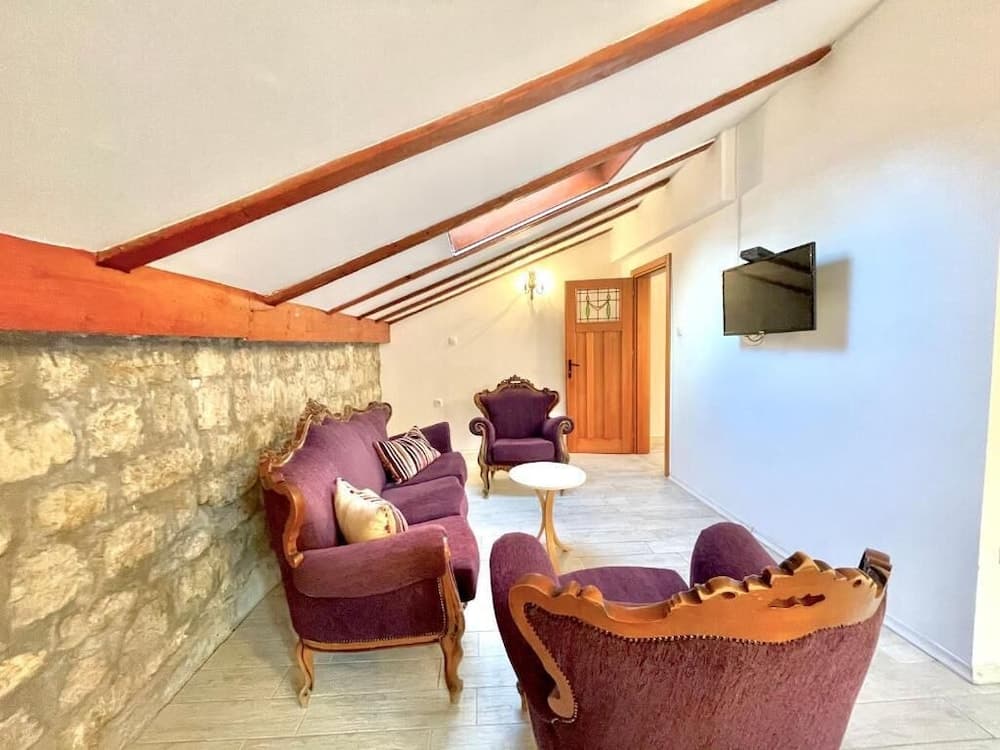 Family Two bedroom House Old Town Budva