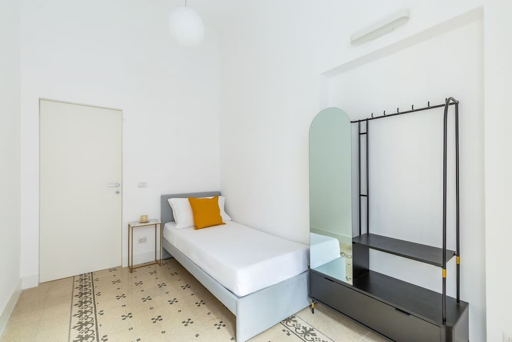 Piazza Amedeo Flat by Wonderful Italy