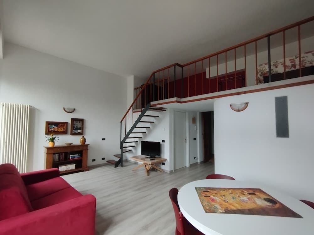 Appartamento Mantellini 2A