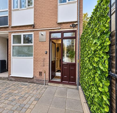 Regents Park 4-bed House, Sleeps 8 & Pet Friendly