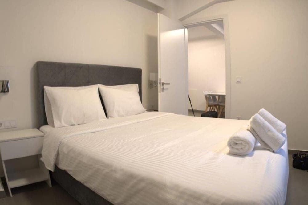 Synathens II - Apartments & Studios