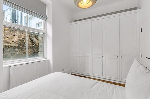 Contemporary Oasis in Paddington II