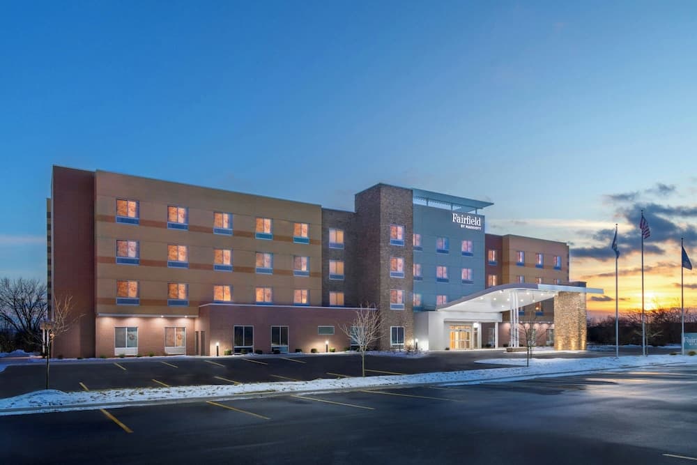 Fairfield Inn & Suites by Marriott Detroit Taylor