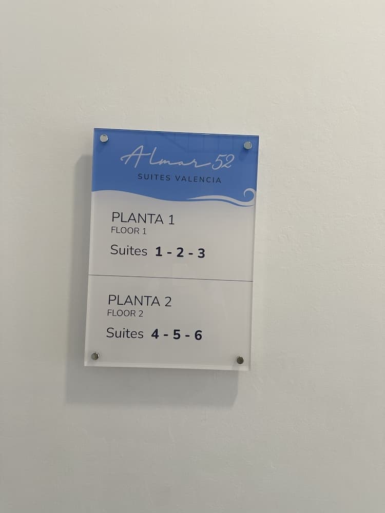 Almar 52 Suites
