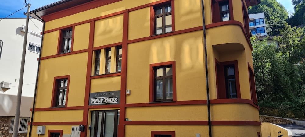 Pansion Fawlty Towers