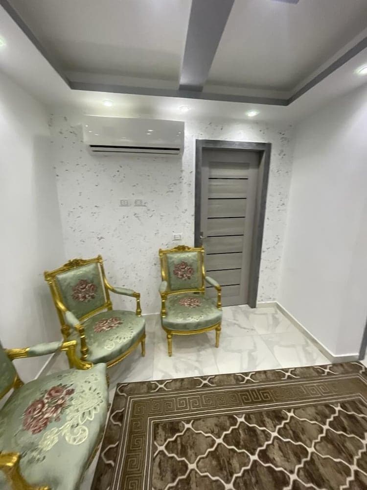 zahrat el bahr el azam apartments