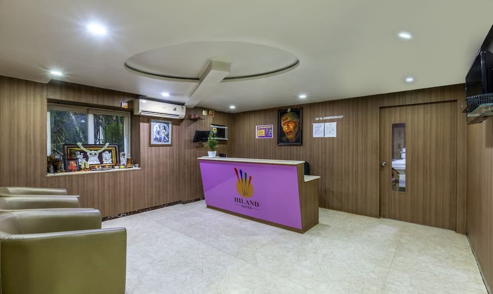 Smilestay Hiland Suites