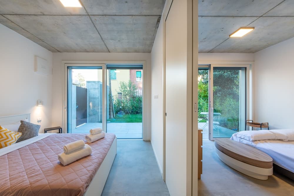 HouSmart Toscana 53 Black