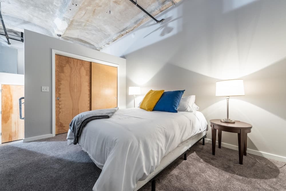 Luxury Historic Loft with Gym