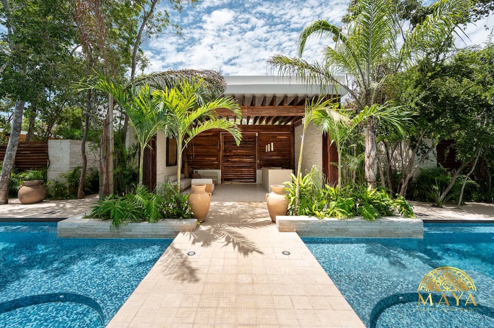 NHOA 208C Lux 1BR Condo Jungle View in Aldea Zama