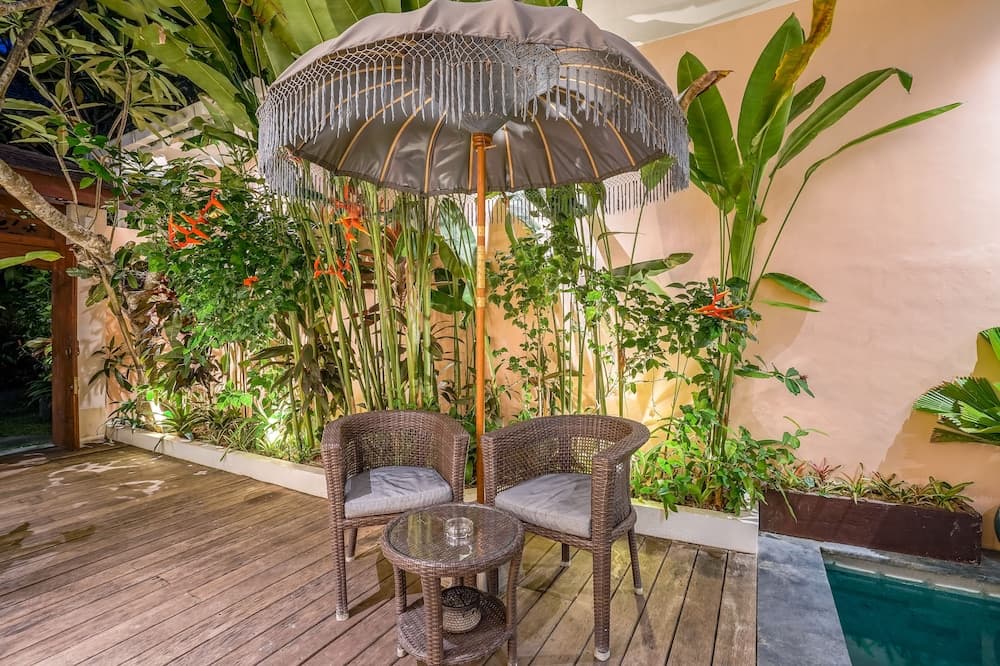 Frangipani Villa Kuning At Berawa