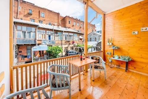 H&B apartments Qolga