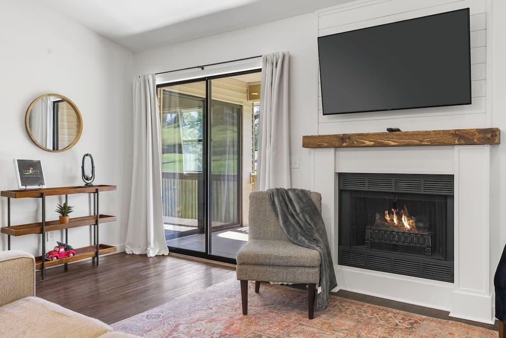 Quackerdoodle Landing - 2 Bdr, Golf Course Views