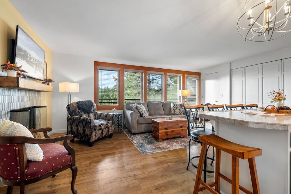 Paradise in the Pines