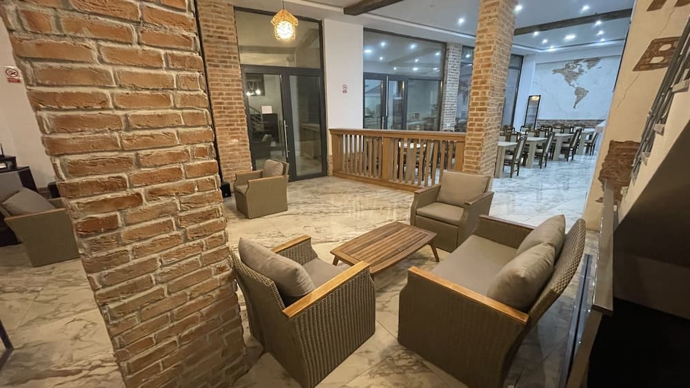 Lobi dinlenme salonu