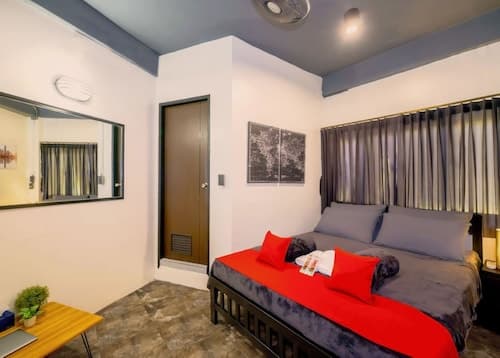 Episode 11 Hostel Sukhumvit