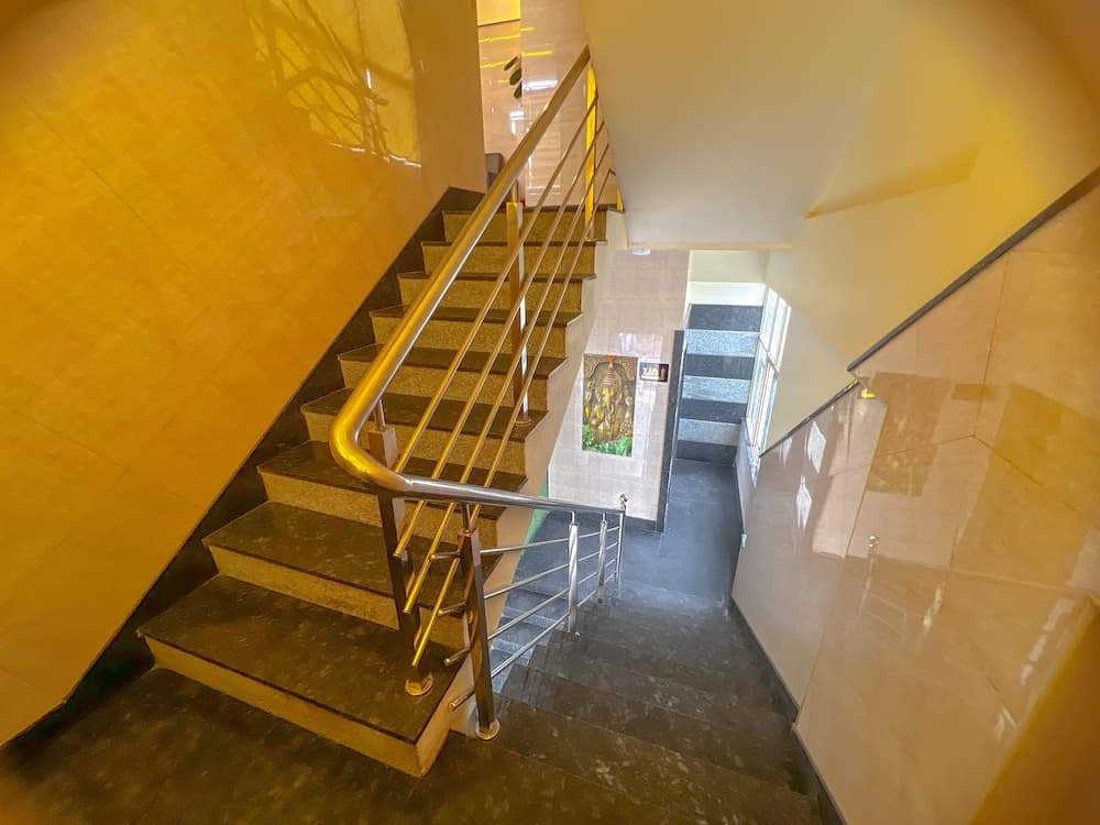 Hotel Grand Vista Inn