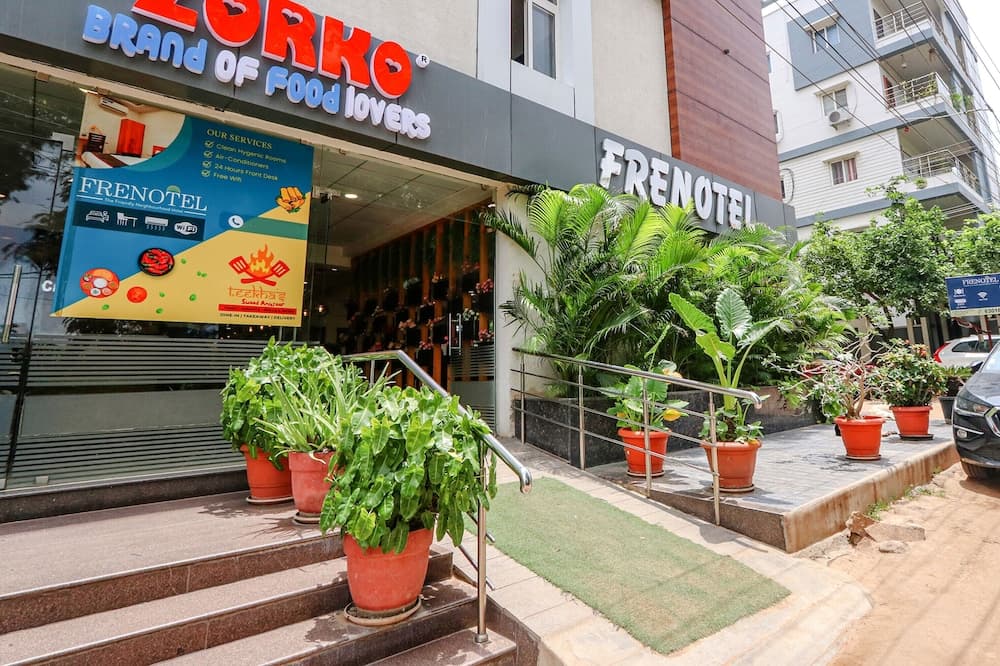 Konaklama yeri girişi