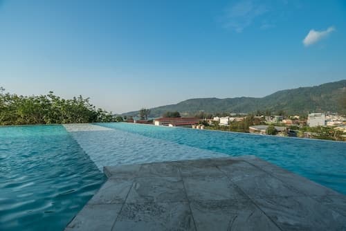 Sea view studio at Oceana by Lofty