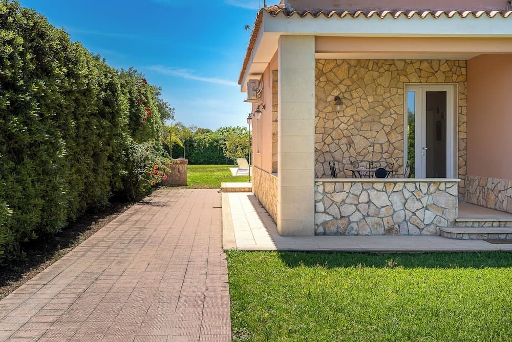 Konaklama yerinin ön cephesi