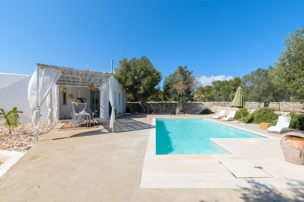 Trullo Chiara con piscina