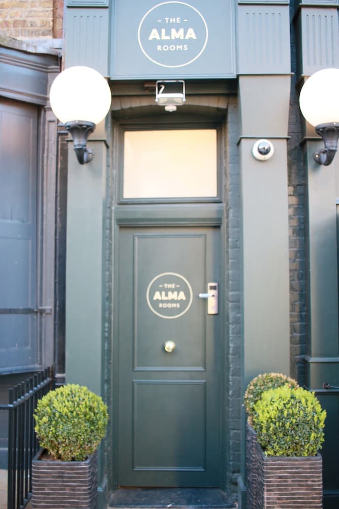 Alma Rooms