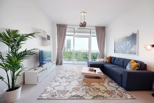 Luxury StayCation - Spacious Apartment Amidst Lush Green Parks