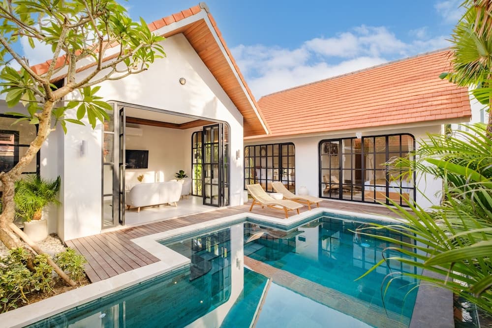 Villa Concasa in Canggu - 2 min to Atlas/finns