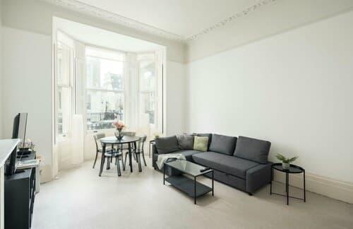 Remarkable 2-bed Apartment in London