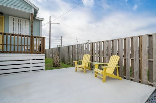 Tranquil Breeze by Silver Sands Vacation Rentals
