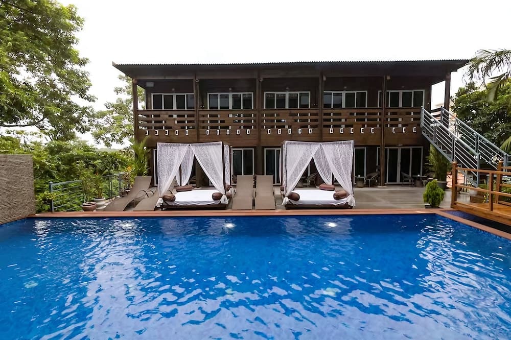 Fabhotel Prime Alekhya Suites