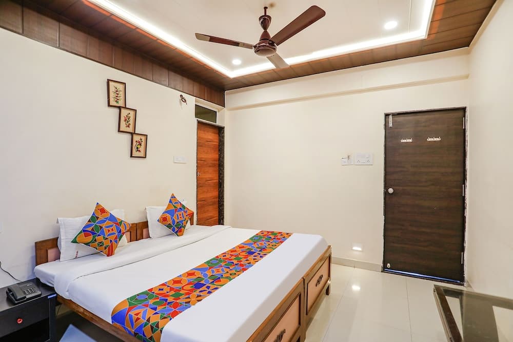 Fabexpress Girija Inn