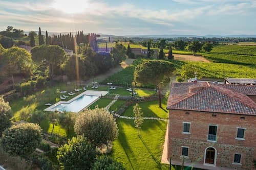 Villa Svetoni Wine Resort