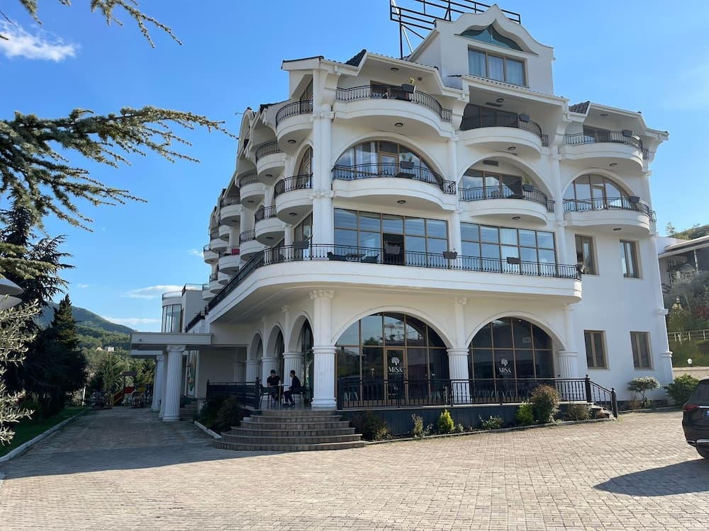 Misk Resort Hotel