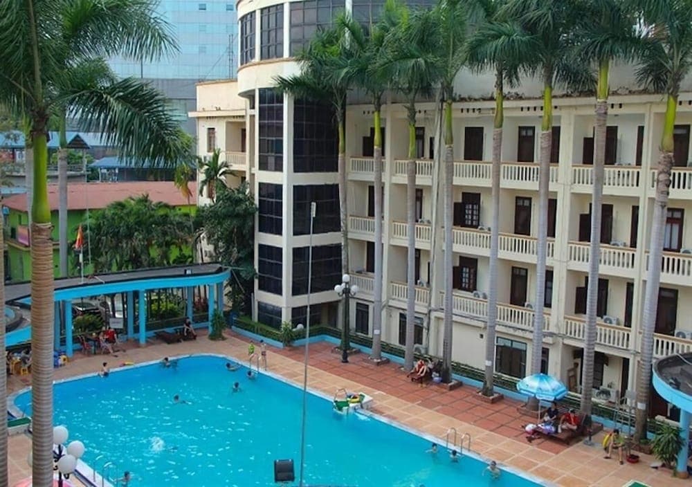 Kim Lien Hotel-7 Dao Duy Anh- Bay Luxury