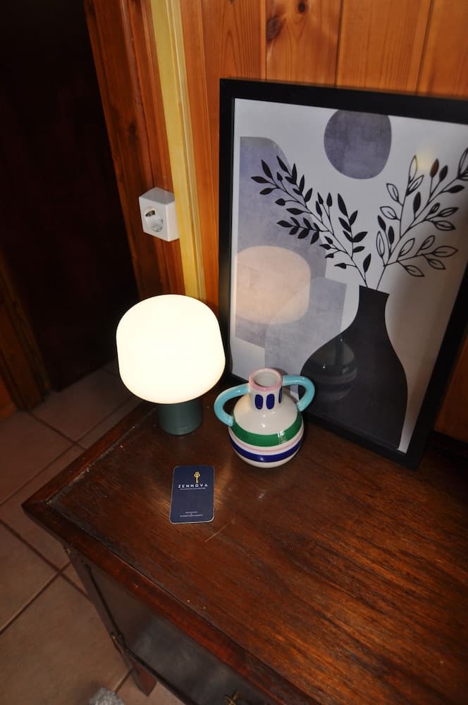 Zennova 25  Casa Mocha