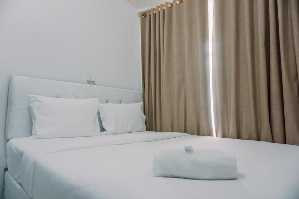 Good Deal And Cozy 2Br At Apartment Amazana Serpong