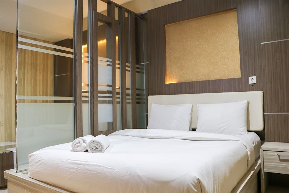 Spacious Combined 2Br Apartment Dago Suites