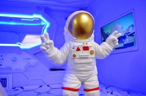 Cosmos capsule coworking hub London