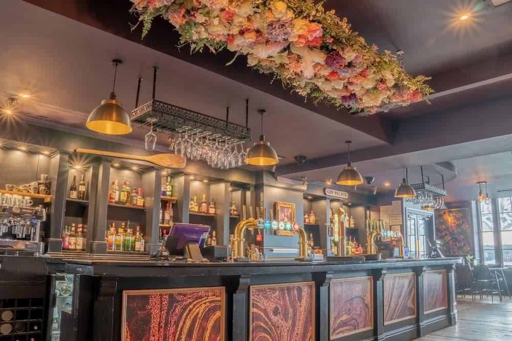 Bar (konaklama yerinde)