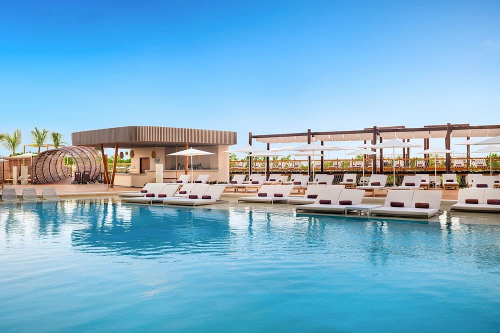 Hyatt Vivid Grand Island Cancun Adults Only All-Inclusive