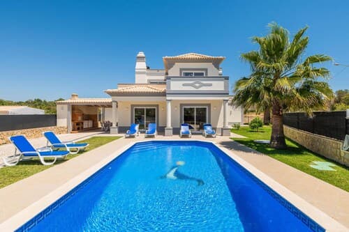 Villa Tavagueira in Guia