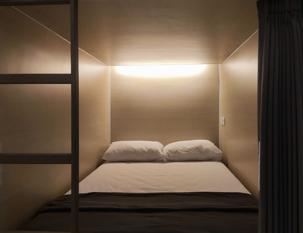 Fora Capsule Hostel Tuban Kuta