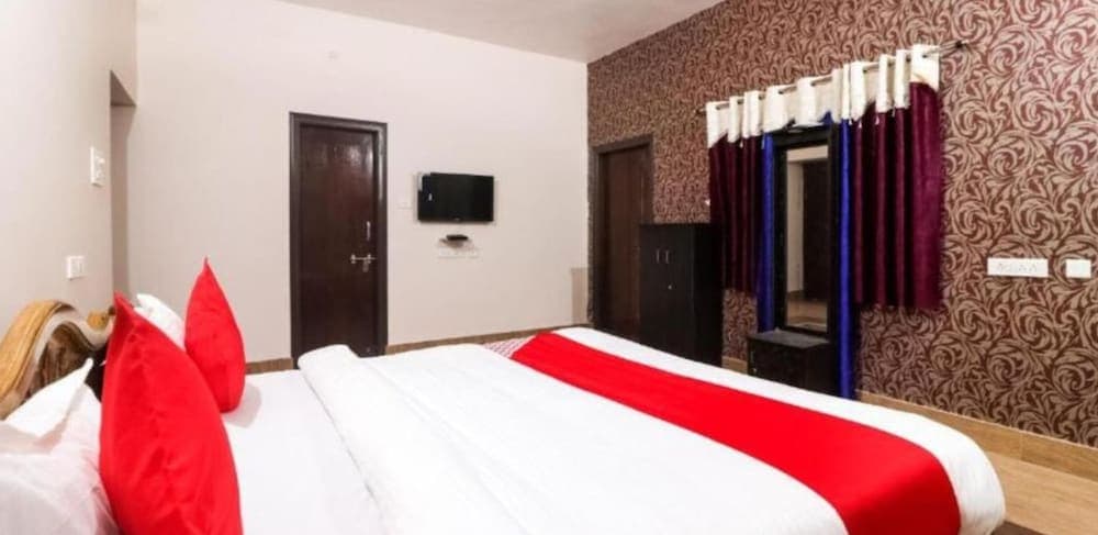 Goroomgo Purple Villa Bhubaneswar