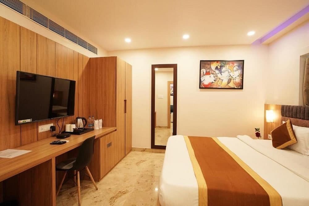 Hotel Natraj yes please New Delhi