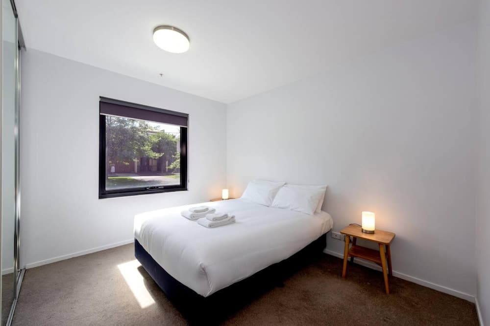 Cozy 1bed Unit in Leafy Carlton - 10 Mins From CBD