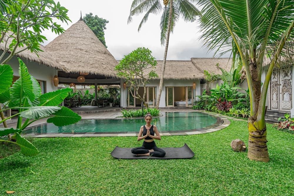 Brand New luxury 3BR Villa Ethnic Ubud 2